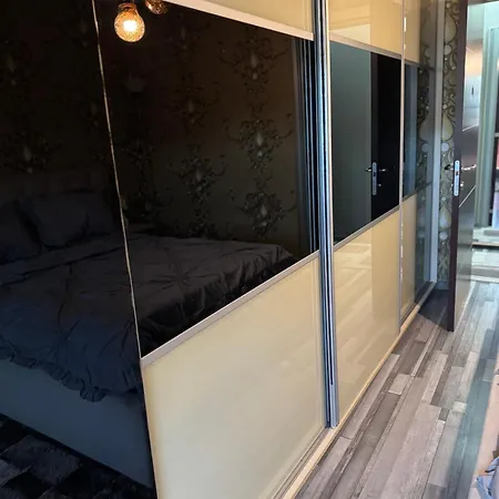 Lägenhet Luxury Bukarest