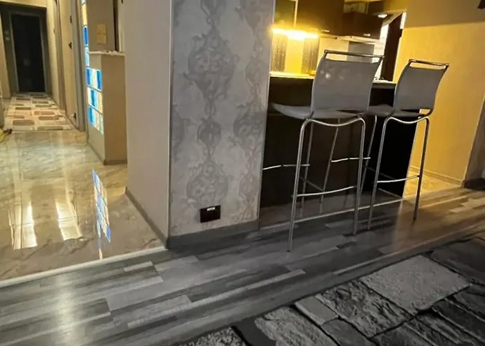 Luxury * Bükreş