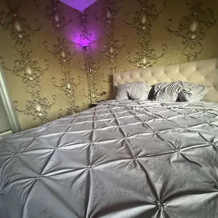 Luxury شقة بوخارست