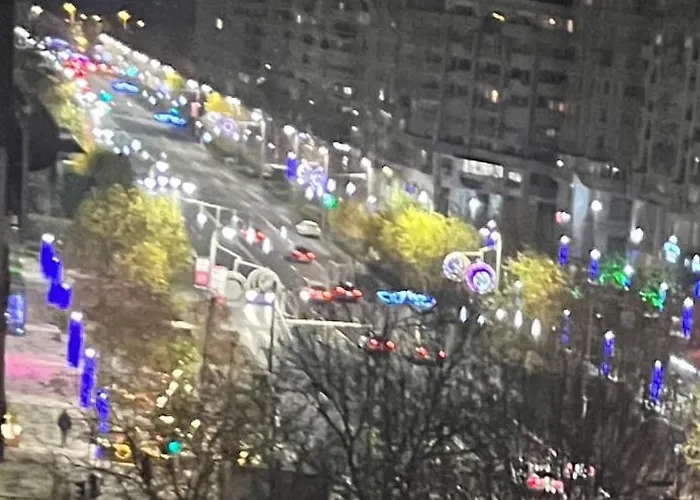 Luxury بوخارست